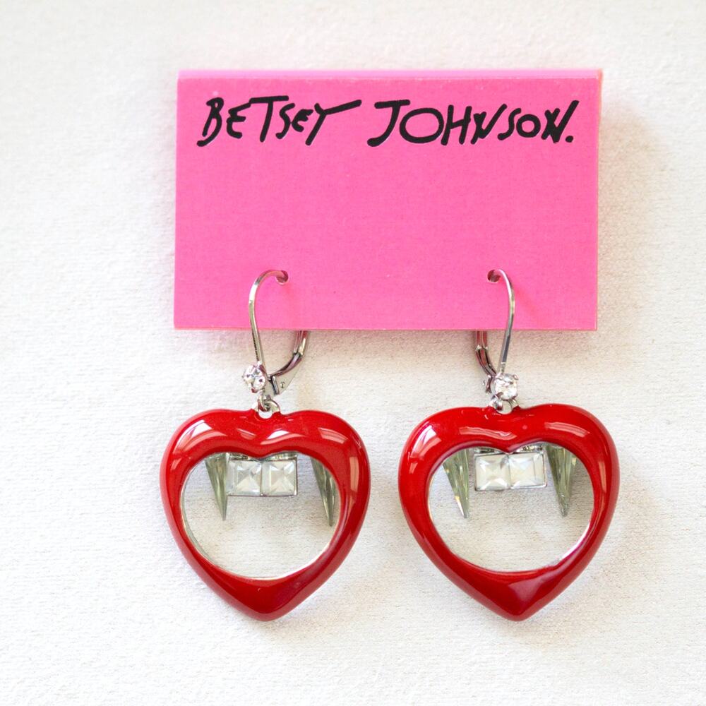Betsey Johnson Vampire Fangs Lips Earrings